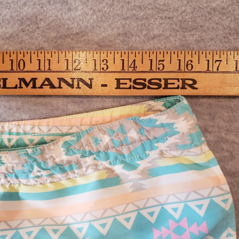 Chubbies Swim Trunks Mens S Teal Geometric Aztec‎ 5in Summer Beach Pool USA